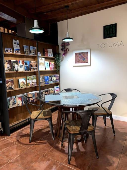 Totuma Yellow Door Ponferrada Zewnętrze zdjęcie